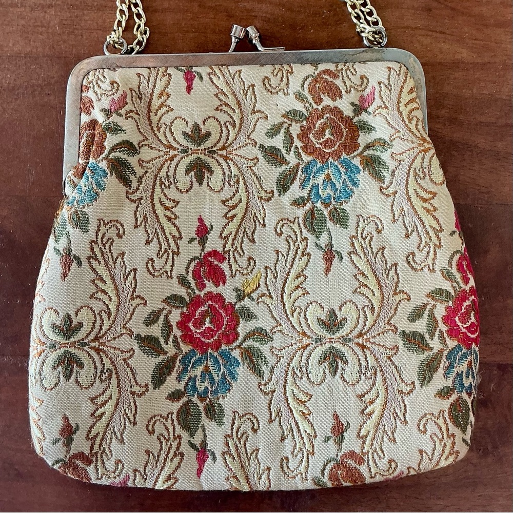 Vintage 50s 60s La Regale Floral Tapestry Brocade Fabric Bag + Gold Chain Strap - Picture 13 of 17